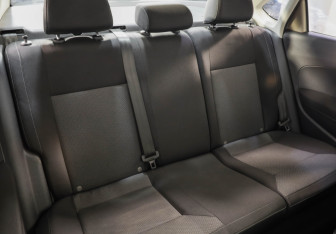 Подержанный автомобиль Volkswagen Polo Sedan 2016 года (22 фото)