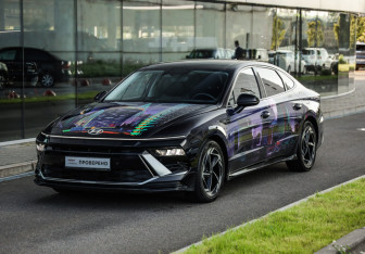 Подержанный автомобиль Hyundai Sonata 2024 года (3 фото)