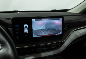 Подержанный автомобиль Haval F7x 2023 года (16 фото)