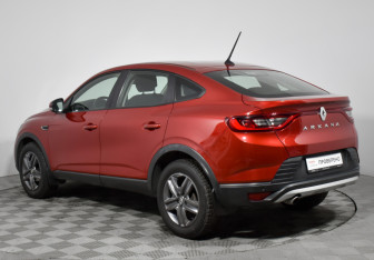 Подержанный автомобиль Renault Arkana 2020 года (7 фото)