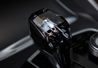 Подержанный автомобиль BMW X6 2020 года (20 фото)