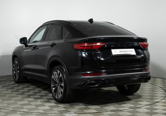 Подержанный автомобиль Geely Tugella 2021 года (7 фото)
