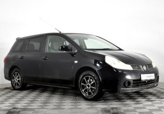 Подержанный автомобиль Nissan Wingroad 2005 года (3 фото)