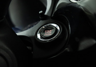 Подержанный автомобиль Mitsubishi Outlander 2012 года (18 фото)