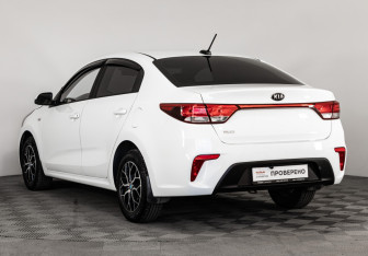 Подержанный автомобиль Kia Rio Sedan 2020 года (7 фото)