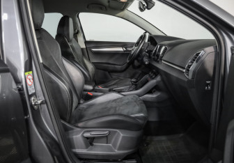 Подержанный автомобиль Skoda Karoq 2020 года (21 фото)