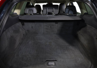 Подержанный автомобиль Volvo XC60 2012 года (20 фото)