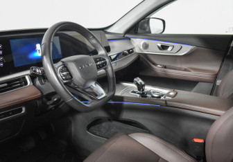 Подержанный автомобиль Chery Tiggo 7 Pro Max 2024 года (9 фото)