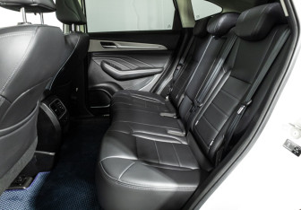 Подержанный автомобиль Haval F7 2020 года (10 фото)