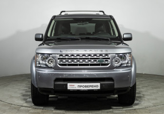 Подержанный автомобиль Land Rover Discovery 2012 года (2 фото)