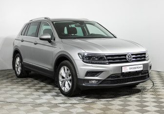 Подержанный автомобиль Volkswagen Tiguan 2020 года (3 фото)