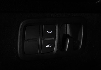 Подержанный автомобиль Audi Q7 2018 года (32 фото)