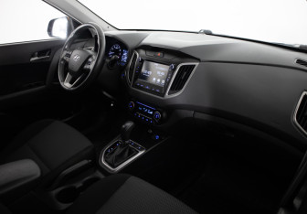 Подержанный автомобиль Hyundai Creta 2019 года (18 фото)