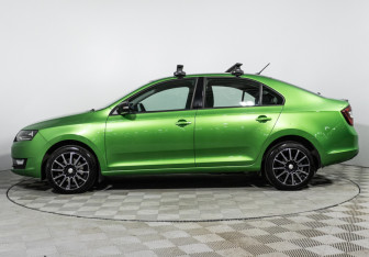 Подержанный автомобиль Skoda Rapid Liftback 2017 года (8 фото)