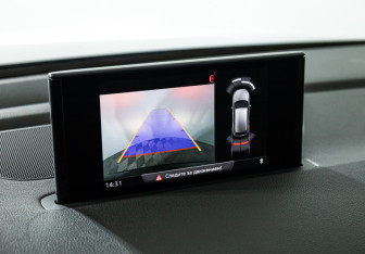 Подержанный автомобиль Audi Q7 2017 года (17 фото)