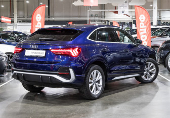 Подержанный автомобиль Audi Q3 Sportback 2021 года (7 фото)