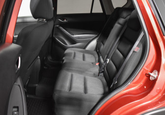 Подержанный автомобиль Mazda CX-5 2014 года (11 фото)