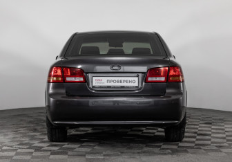 Подержанный автомобиль Kia Magentis 2007 года (6 фото)