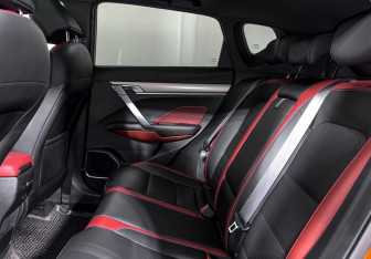Подержанный автомобиль Geely Coolray 2020 года (12 фото)