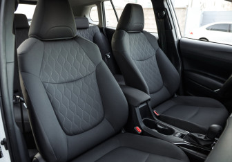 Подержанный автомобиль Toyota Corolla Wagon 2024 года (26 фото)