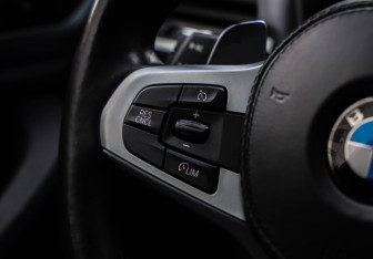 Подержанный автомобиль BMW X4 2018 года (13 фото)