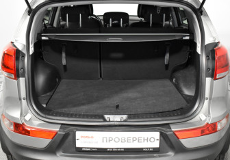 Подержанный автомобиль Kia Sportage 2014 года (19 фото)