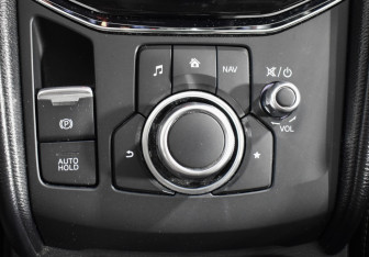 Подержанный автомобиль Mazda CX-5 2024 года (18 фото)