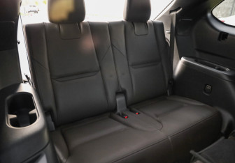Подержанный автомобиль Mazda CX-9 2022 года (33 фото)
