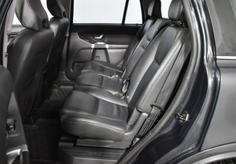 Подержанный автомобиль Volvo XC90 2010 года (11 фото)