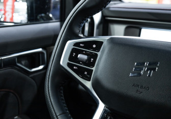 Подержанный автомобиль Jetour T2 2025 года (19 фото)