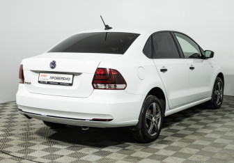 Подержанный автомобиль Volkswagen Polo Sedan 2019 года (5 фото)