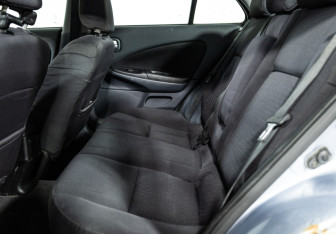 Подержанный автомобиль Nissan Almera Sedan 2004 года (10 фото)