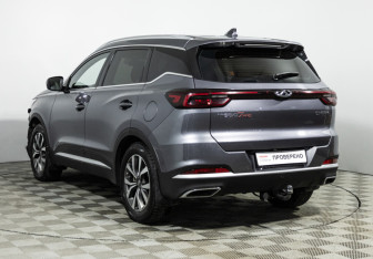 Подержанный автомобиль Chery Tiggo 7 Pro 2022 года (7 фото)