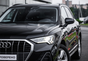 Подержанный автомобиль Audi Q3 2019 года (2 фото)