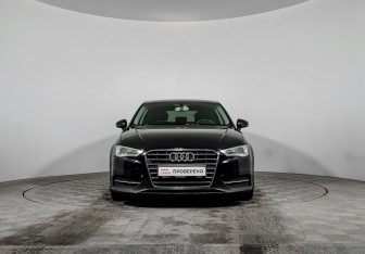 Подержанный автомобиль Audi A3 Hatchback 2014 года (2 фото)