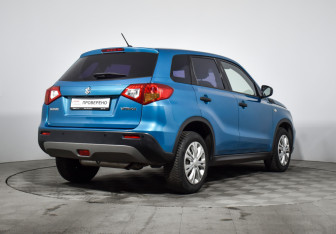 Подержанный автомобиль Suzuki Vitara 2016 года (5 фото)