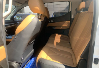 Подержанный автомобиль Changan Hunter Plus 2023 года (6 фото)