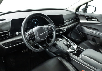 Подержанный автомобиль Kia Sportage 2024 года (11 фото)