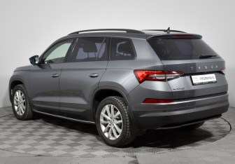 Подержанный автомобиль Skoda Kodiaq 2022 года (7 фото)