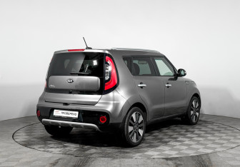 Подержанный автомобиль Kia Soul 2018 года (5 фото)