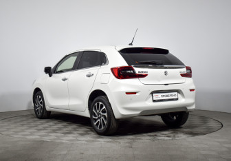Подержанный автомобиль Suzuki Baleno Hatchback 2022 года (7 фото)