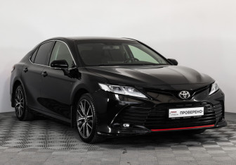 Подержанный автомобиль Toyota Camry Sedan 2021 года (3 фото)