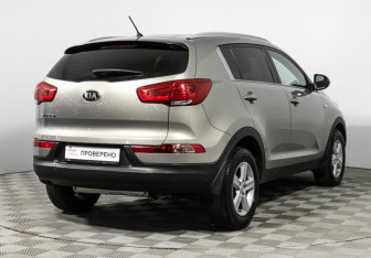 Подержанный автомобиль Kia Sportage 2014 года (5 фото)