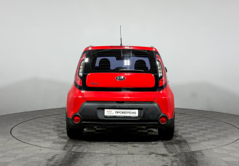 Подержанный автомобиль Kia Soul 2014 года (6 фото)
