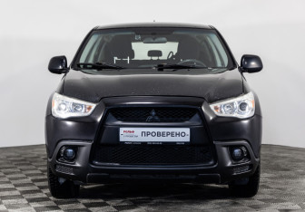 Подержанный автомобиль Mitsubishi ASX 2012 года (2 фото)