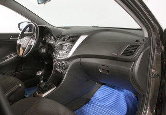 Подержанный автомобиль Hyundai Solaris Sedan 2016 года (5 фото)