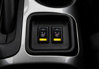Подержанный автомобиль Nissan Juke 2013 года (23 фото)