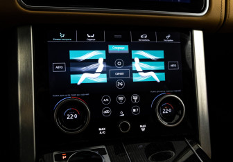 Подержанный автомобиль Land Rover Range Rover 2019 года (16 фото)