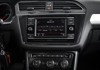 Подержанный автомобиль Volkswagen Tiguan 2018 года (16 фото)