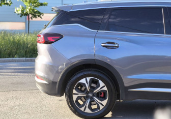 Подержанный автомобиль Chery Tiggo 7 Pro Max 2023 года (7 фото)